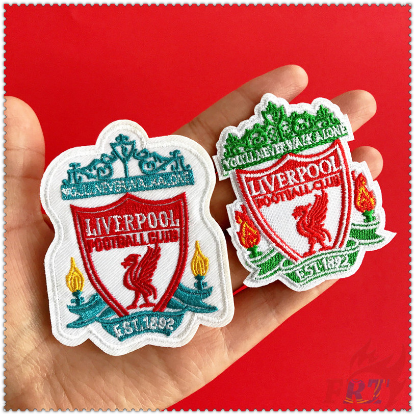 Miếng Vá Ủi Thêu Hình Câu Lạc Bộ Bóng Đá Độc Đáo