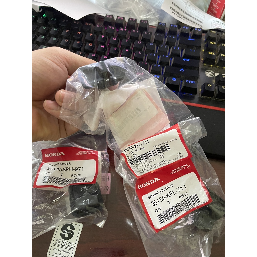 Bộ nút công tắc xe future 1