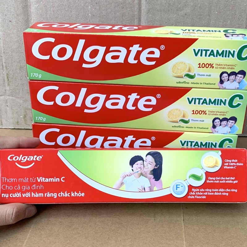 Kem đánh răng Colgate Vitamin C 170g