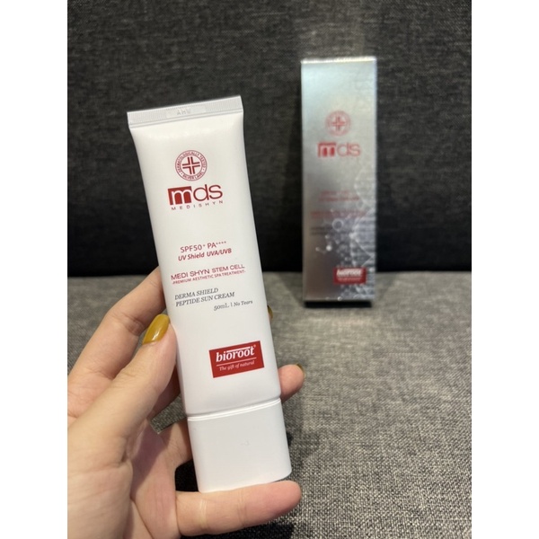 Kem chống nắng nâng tone tế bào gốc trắng cho da treatment Medi Shyn Stem Cell Derma Shield Peptide Sun Cream 50ml