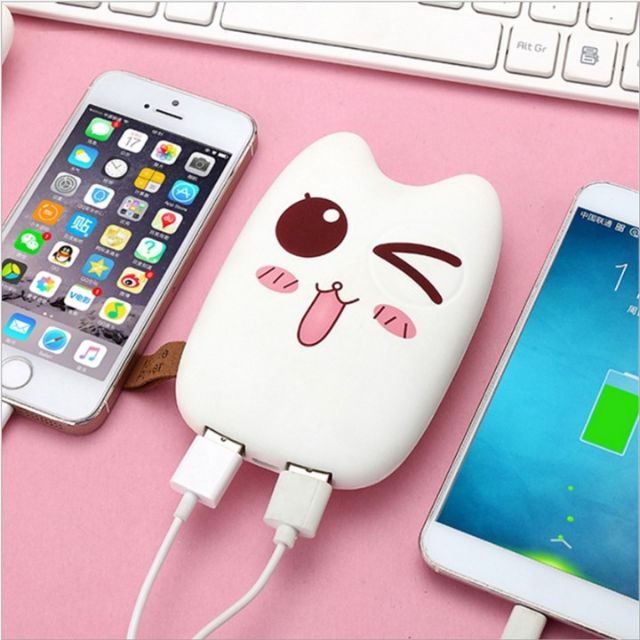 Sạc dự phòng Totoro hình răng