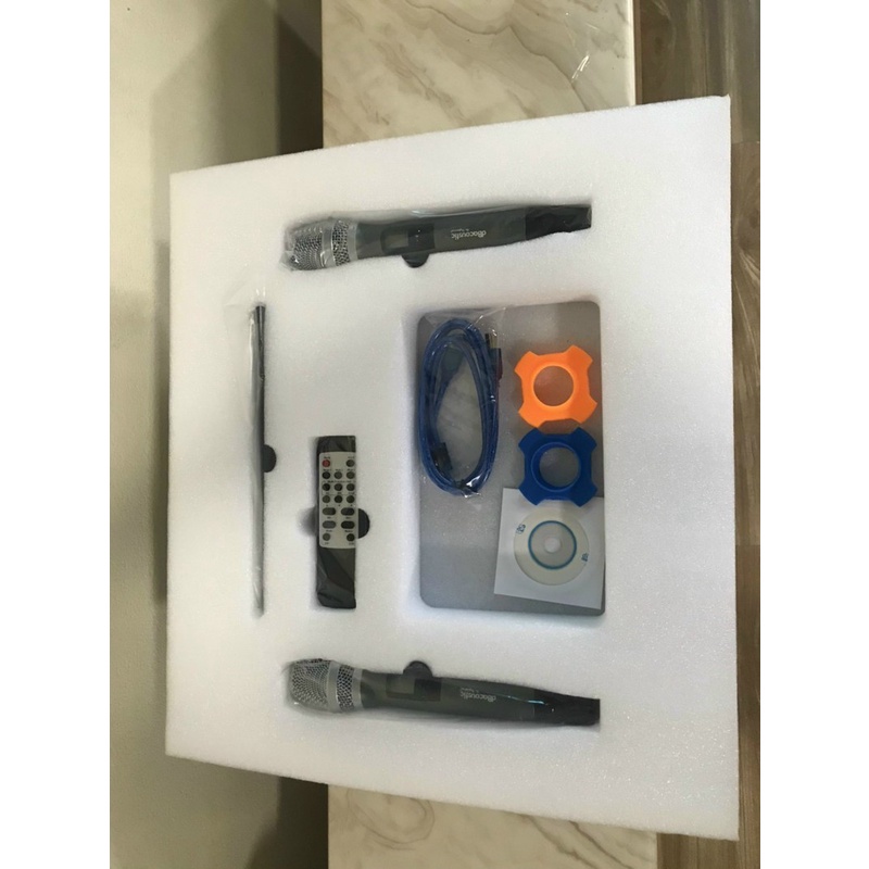 Amply liền vang liền micro không dây dBacoustic AK500