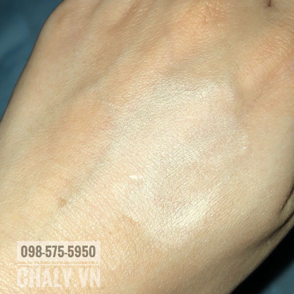 Phấn phủ Muji Loose Powder không cồn, an toàn cho da mẫn cảm mini size 5.5g Nhật