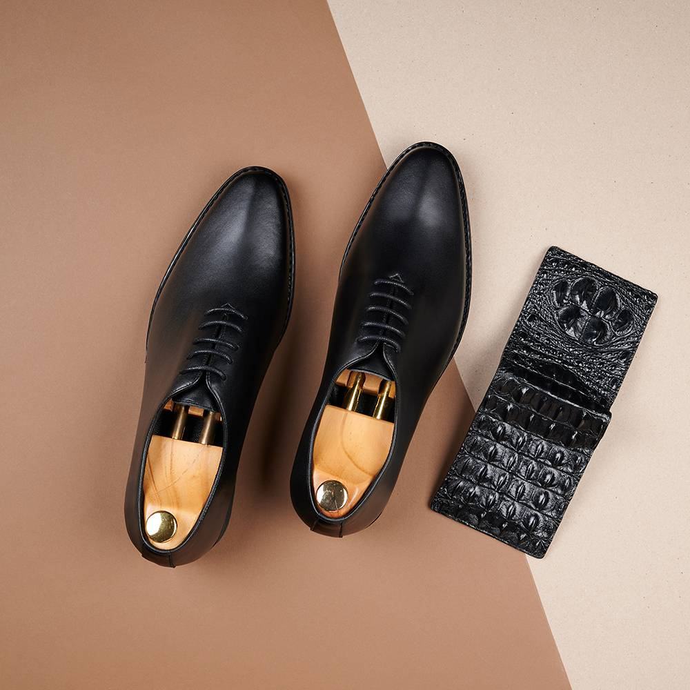 Giày da nam cao cấp màu đen da bò hàng hiệu Tâm Anh form giày ôm chân mã GNTA820-D
