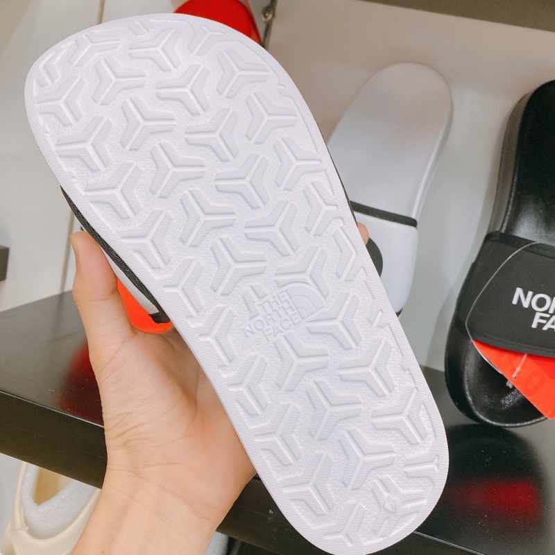The North Face White, Dép The North Face Chính Hãng