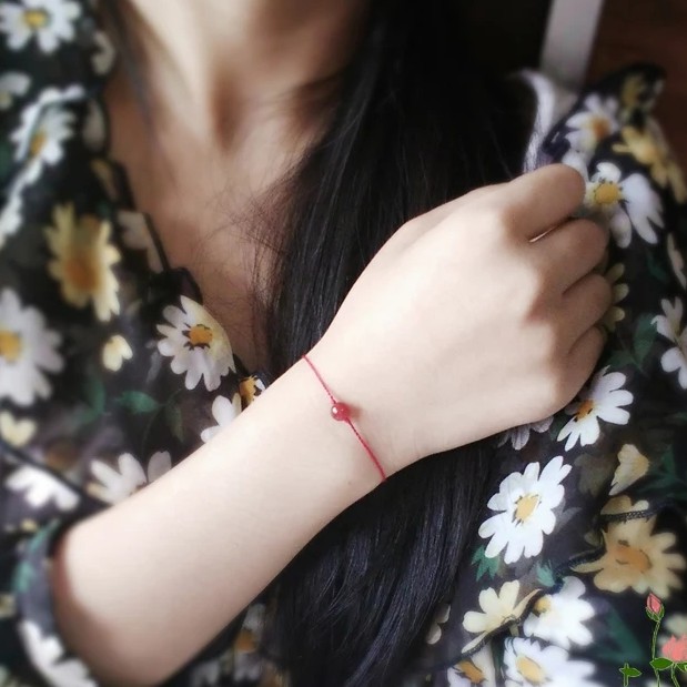 Lắc Tay Chỉ Đỏ Đá Phong Thủy ( Để lại size cổ tay )