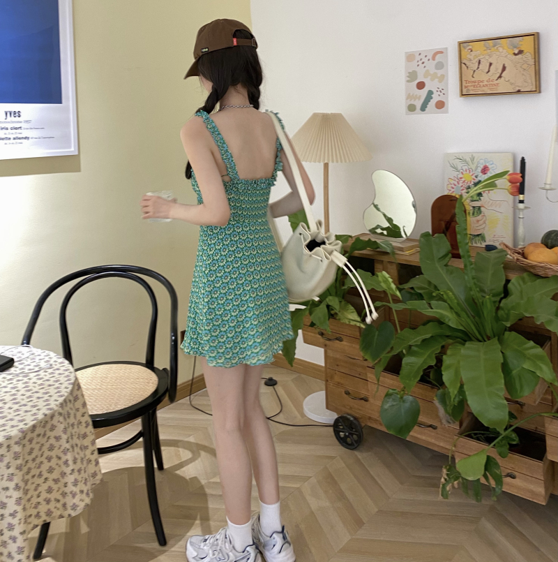 Đầm Hoa Hai Dây Phong Cách Retro Xinh Xắn Cho Nữ | BigBuy360 - bigbuy360.vn