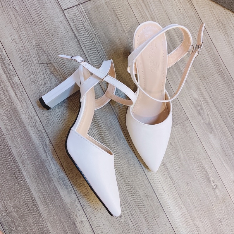 Giày cao gót bít mũi trắng cao 9cm gót trụ sang chảnh Shopee trợ giá