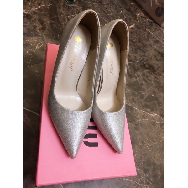 Thanh lý giày bigtree