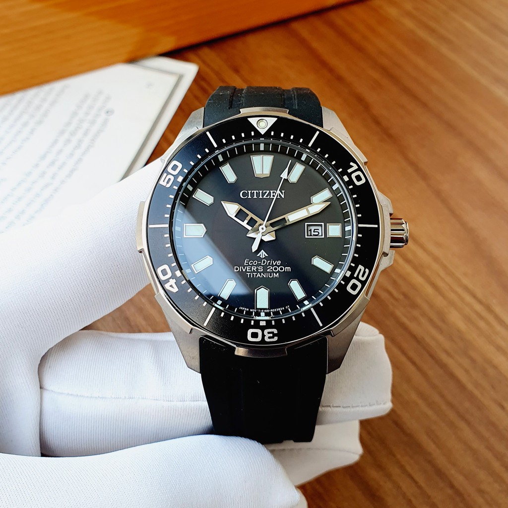 Đồng hồ nam Citizen Eco-drive Titanium BN0200-05E phiên bản thợ lặn