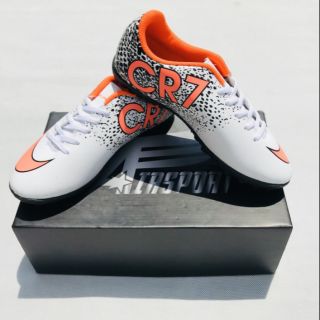 GIÀY ĐÁ BÓNG TRẺ EM CR7