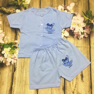Bộ quần áo cộc cài giữa Thái Hà Thịnh