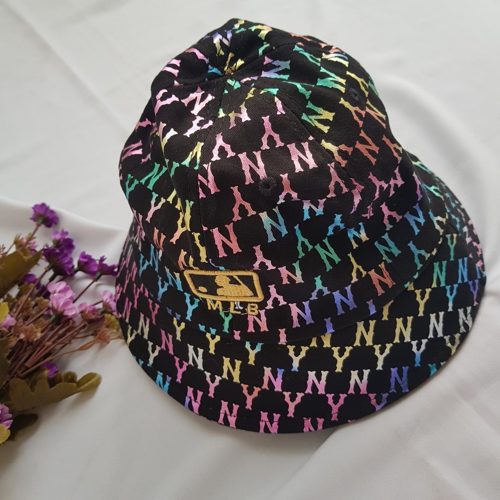 Mũ Vành đổi màu NY