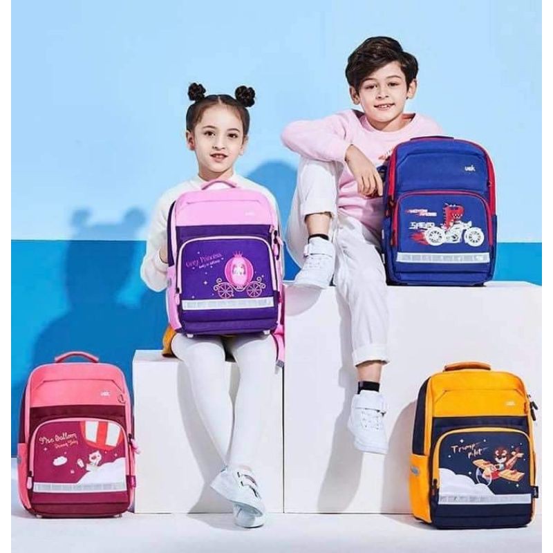 Balo uek chống gù cho bé tiểu học