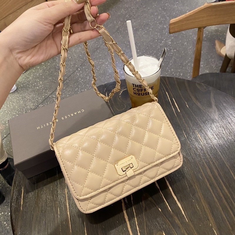 ⚡︎Freeship⚡︎Túi Đeo Chéo Nữ, Túi Trần Trám CNK Khoá Gập bản 20cm hàng xuất xịn, mã C45