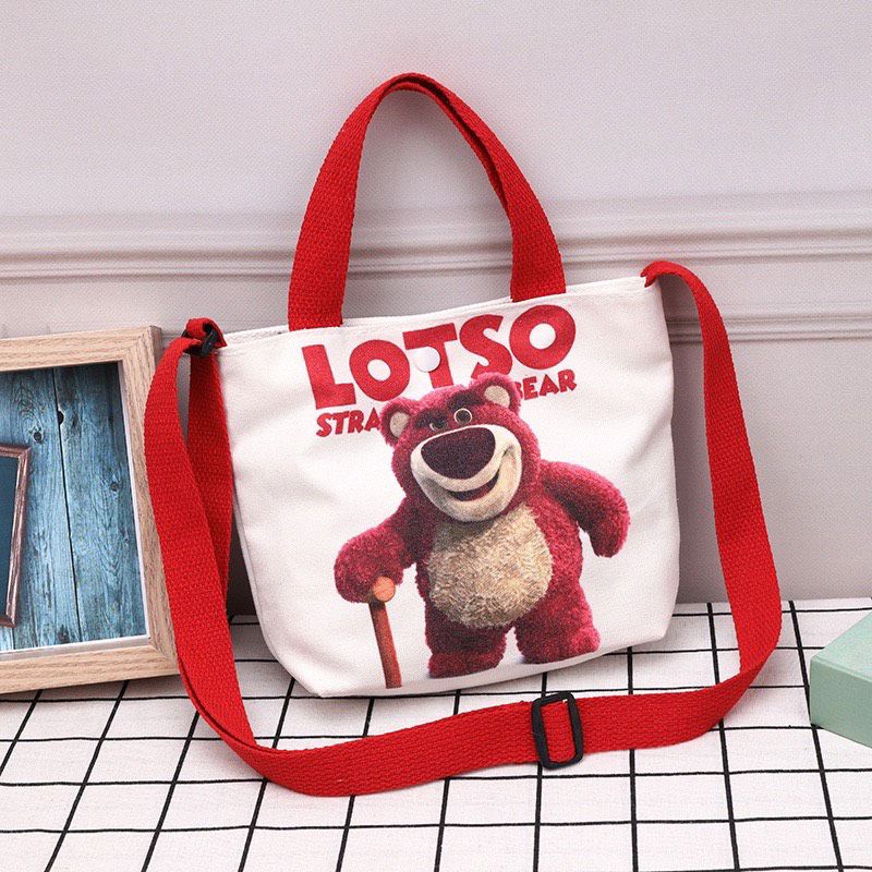 Túi đeo chéo bằng vải Canvas in hoạ tiết hoạt hình gấu Lotso dễ thương cho bé