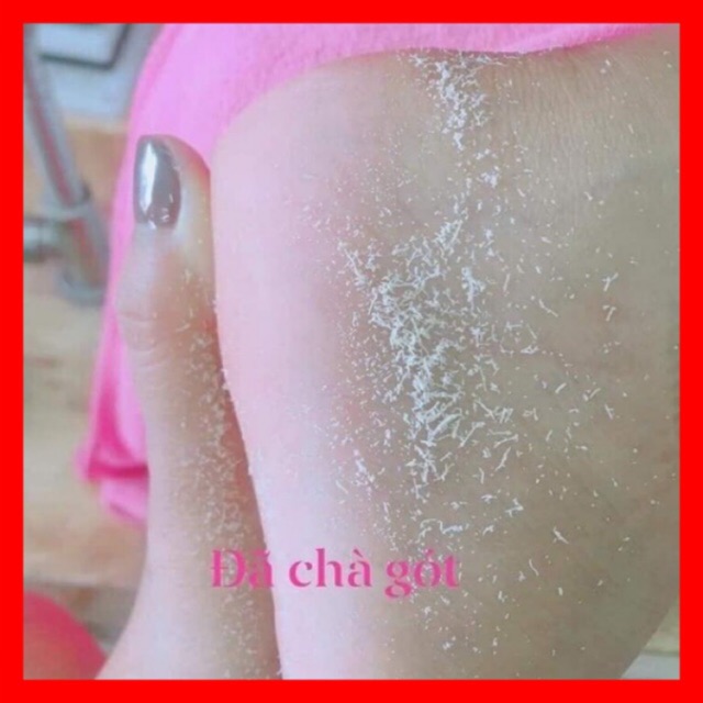 Cây chà gót chân tặng kèm nước là mềm da hiệu quả ngay lần đầu,dễ sử dụng không sợ bén gay chạy máu
