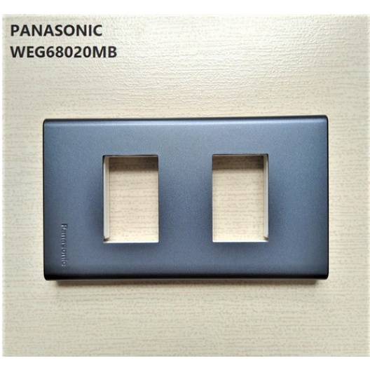 Mặt công tắc panasonic cho 1,2,3 thiết bị dòng Wide - Màu đen