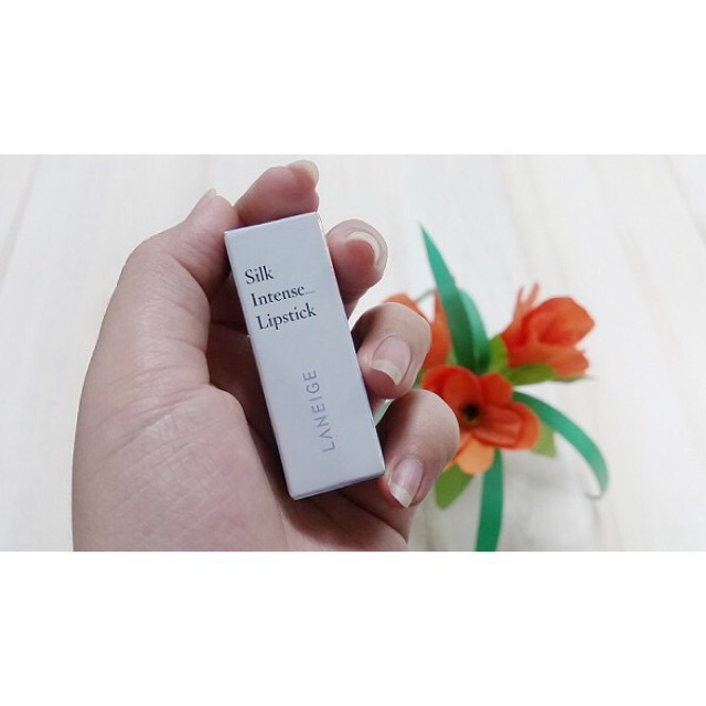 Set son #Laneige mini về hàng 😍 Hàng hiếm lắm luôn