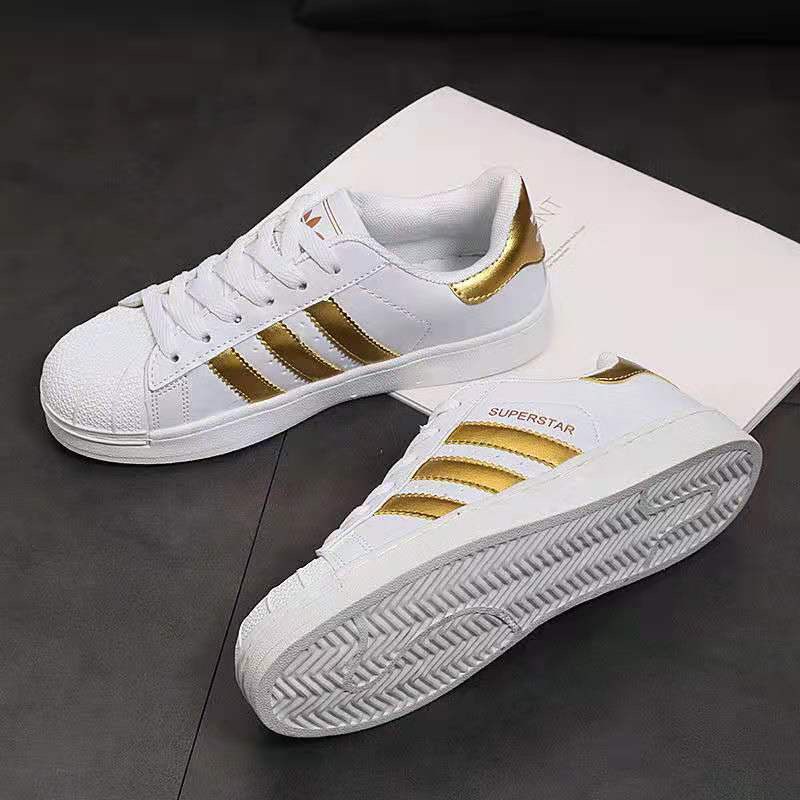 Giày Thể Thao Adidas Màu Trắng Mũi Vỏ Sò Thời Trang Dành Cho Nam Và Nữ | BigBuy360 - bigbuy360.vn