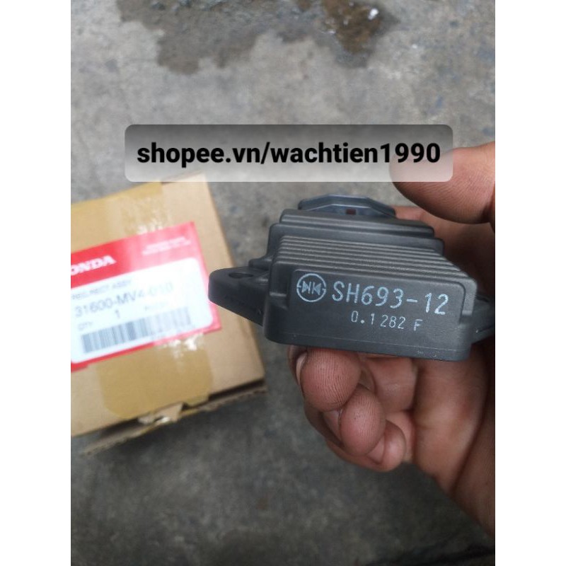 Cục sạc spacy nhật zin