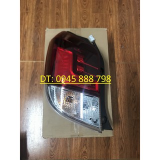 Đèn hậu mảnh ngoài toyota wigo