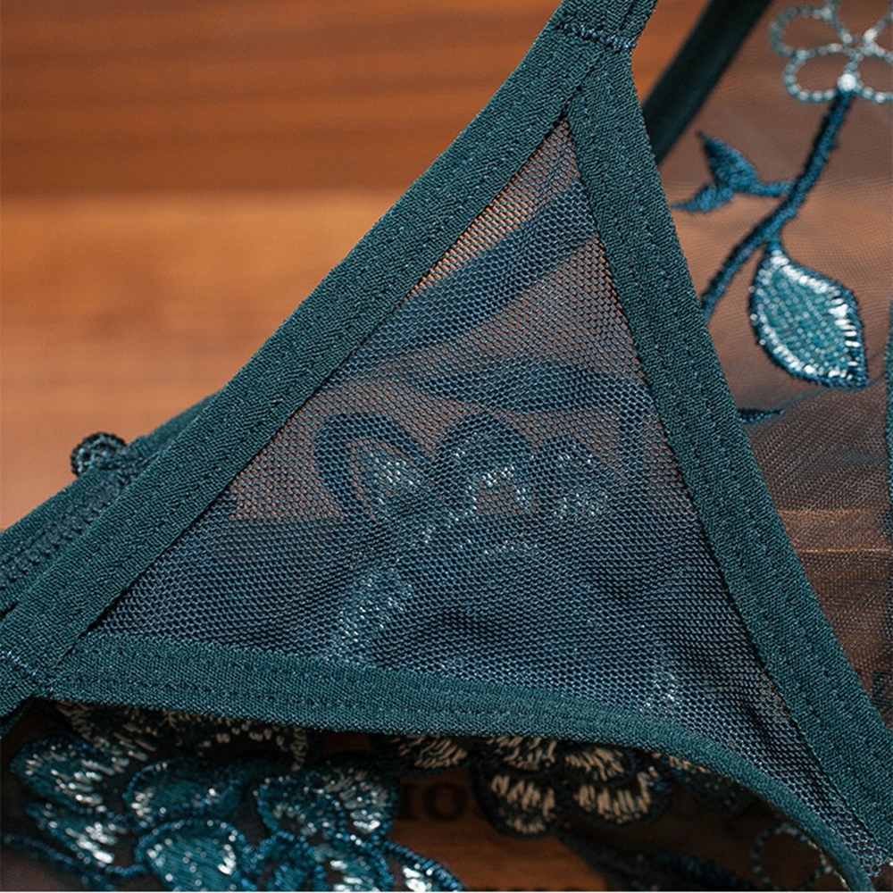 Quần Lót Ren Lưng Thấp Hở Đáy Quyến Rũ Cho Nữ