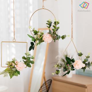 Vòng dây kim loại treo tường trang trí nội thất