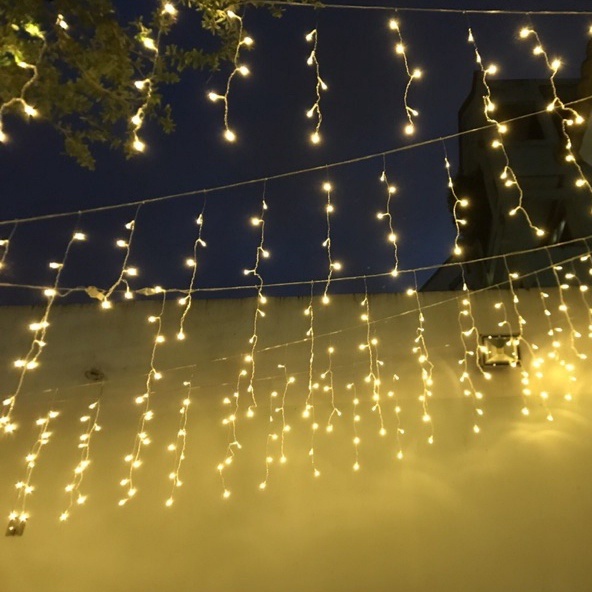 Dây đèn led thả mành rèm ngoài trời, trang trí sân vườn, quán cafe