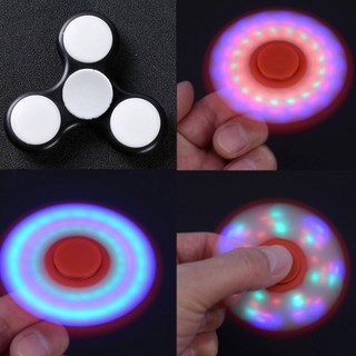 ☆ Fidget spinner có đèn LED
