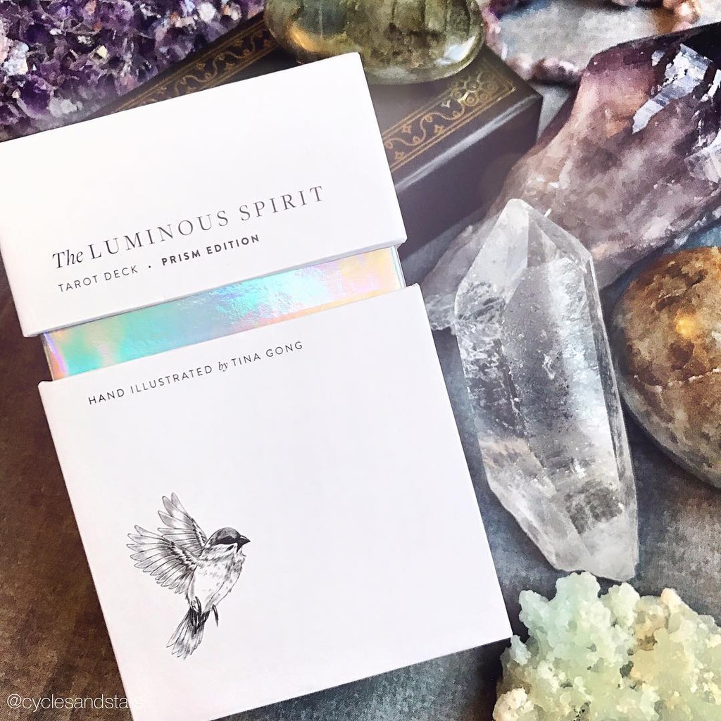 Bài Luminous Spirit Tarot Prism Edition