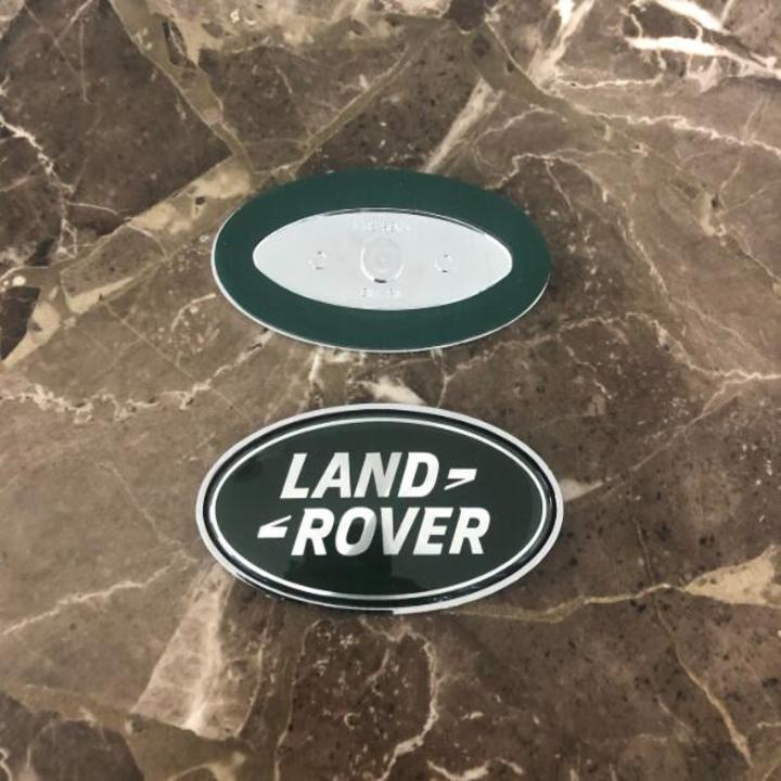 Logo biểu tượng sau xe Land Rover - Kích thước: 90×48mm mã RRS90