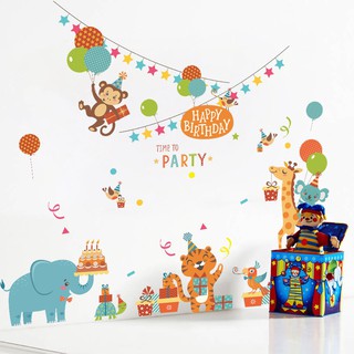 Miếng dán tường hình động vật và dòng chữ Happy Birthday Time To Party
