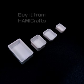 Pan rỗng đựng màu đi