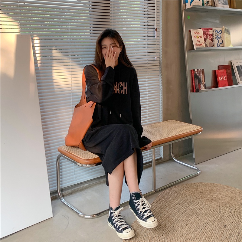 Đầm Hoodie Dày Dáng Rộng Dài Xẻ Tà In Chữ Thời Trang Mùa Thu Mới Cho Nữ