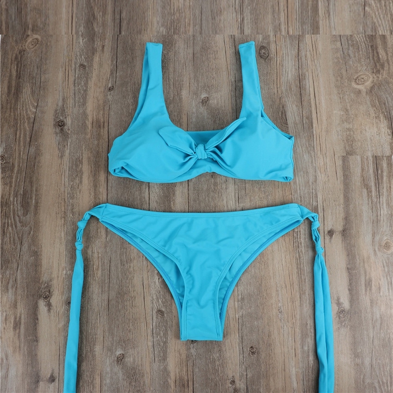 Bikini màu trơn gợi cảm có miếng lót ngực | BigBuy360 - bigbuy360.vn