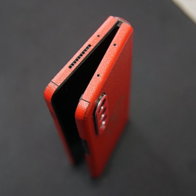 Miếng dán da full viền điện thoai Samsung Z Fold 3  – Da bò thật 100% - chính hãng Nét Đẹp Tinh Tế