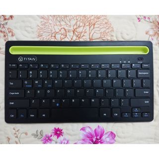 Bàn phím bluetooth titan - kb02