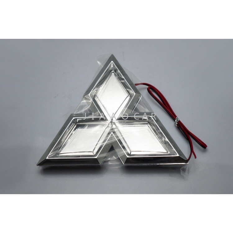 Logo 3D ĐèN Led Trang Trí Đuôi Xe Hơi Mitsubishi