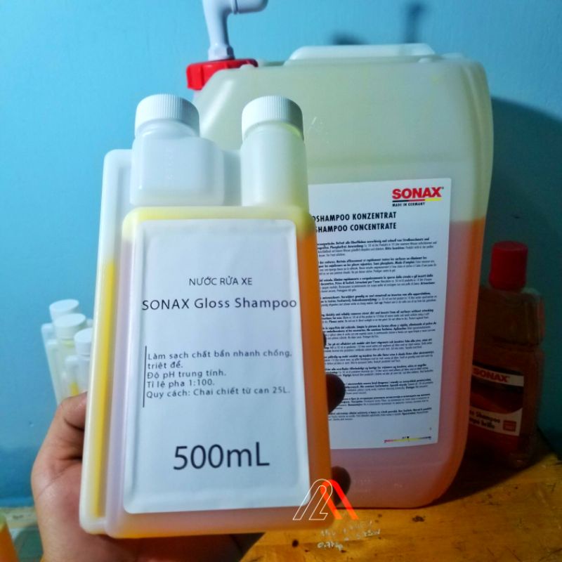 Xà bông rửa xe SONAX gloss shampoo