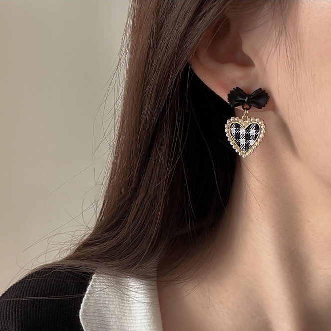 Khuyên tai nhiều kiểu tùy chọn xinh xắn họa tiết sọc caro màu trắng đen phong cách vintage