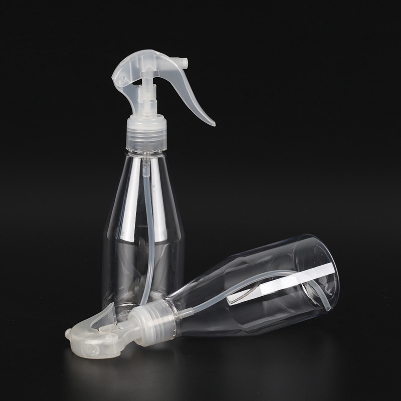 [ Featured ] Bình Xịt Đựng Dầu Gội Tiện Dụng 150ml/200ml