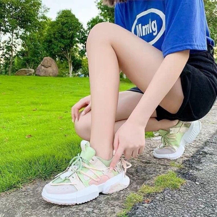 Giày thể thao nữ đế cao tag hoa đào, giày thể thao sneakes nữ siêu xinh hot trend 2021 mã M004 | BigBuy360 - bigbuy360.vn