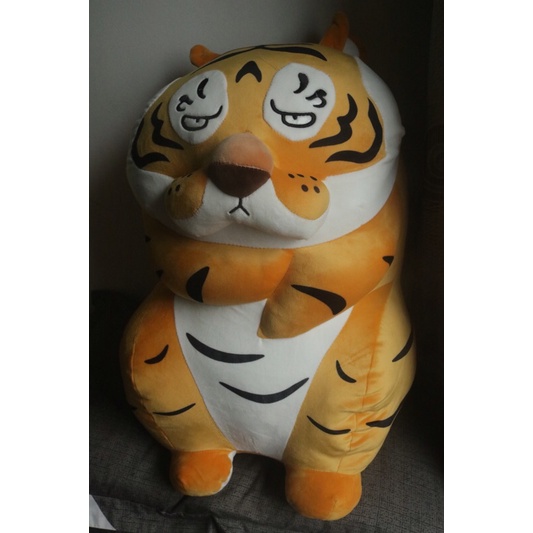 Thú bông hổ mập khoanh tay dáng ngồi bigsize