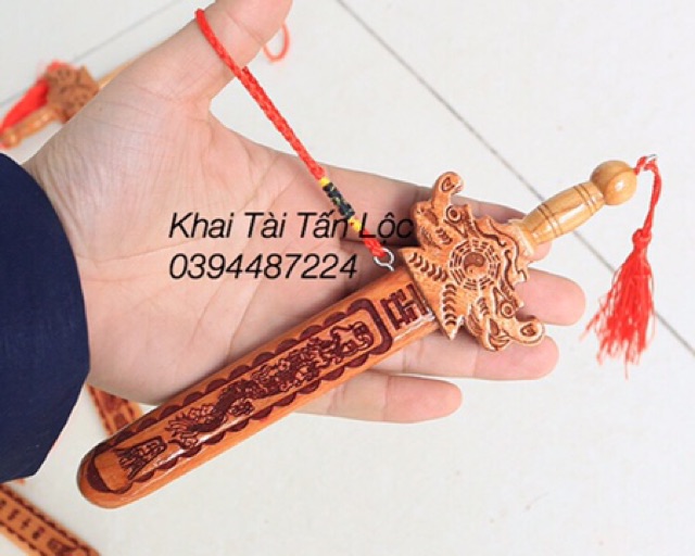 Kiếm gỗ đào thất tinh bát quái 20 cm