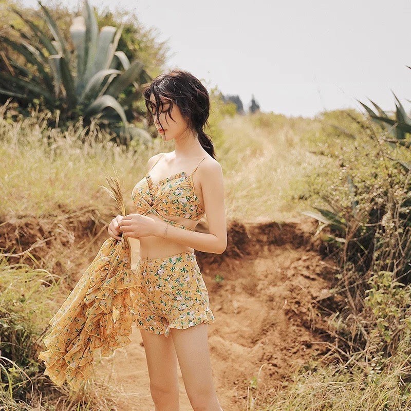 Bikini cặp đôi hoa nhí vàng | BigBuy360 - bigbuy360.vn