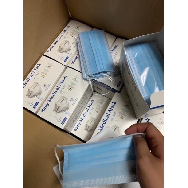 Hộp 50 chiếc khẩu trang y tế 4 lớp