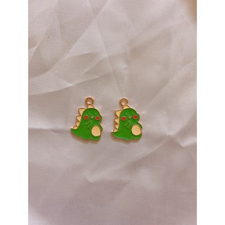 Charm kim loại hình con khủng long