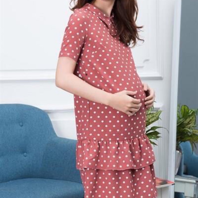 Đầm bi bầu cổ sen