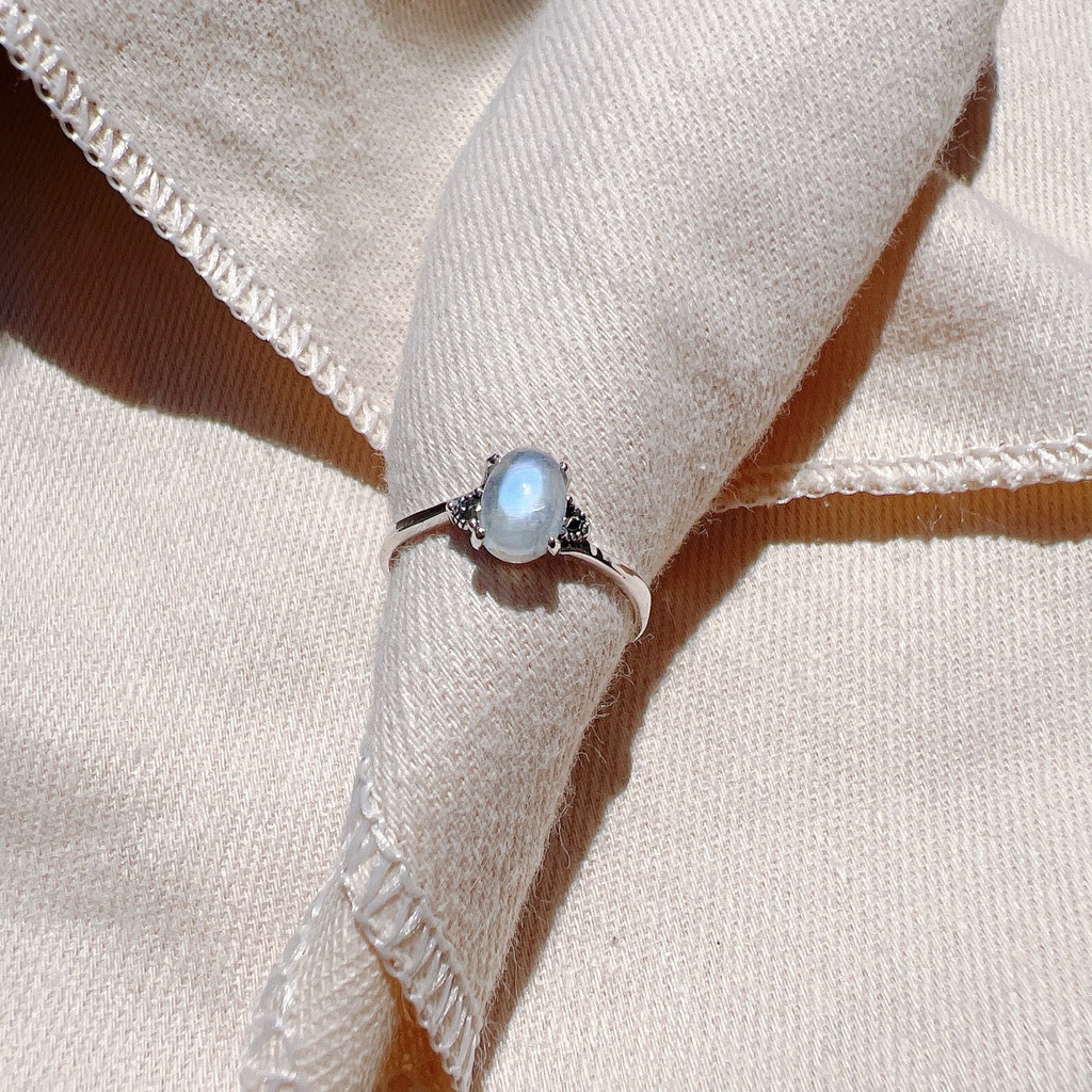 Nhẫn bạc Moonstone H.A.S